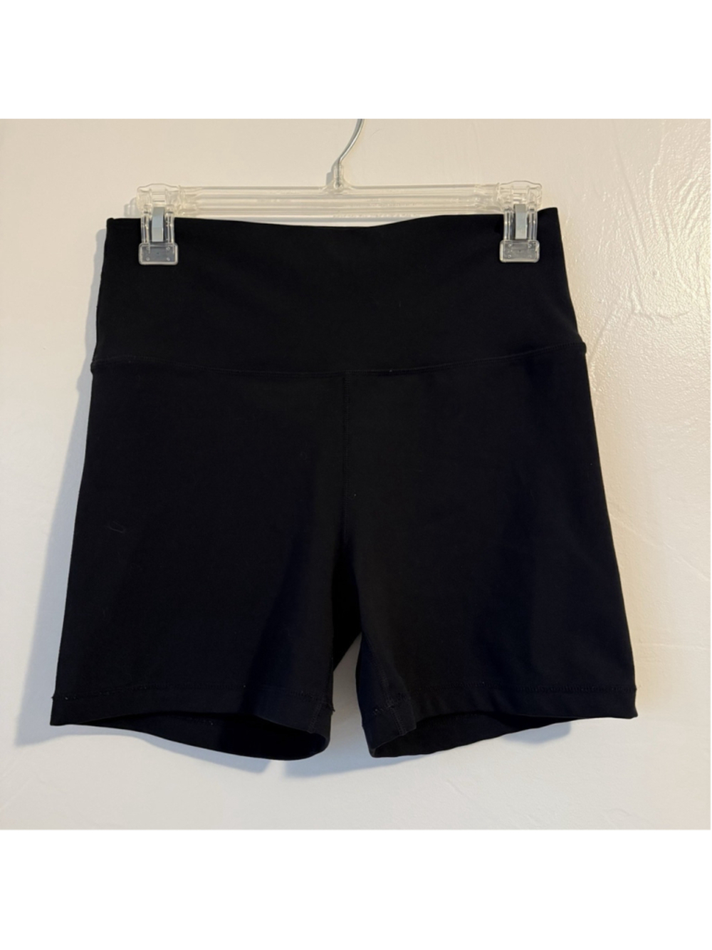 Yogalicious Everyday Bike Short Size Large 5” Inseam Black